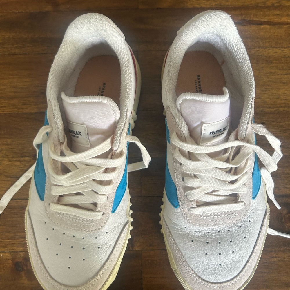 Brandblack Vista Pristine Red Blue White Sneakers